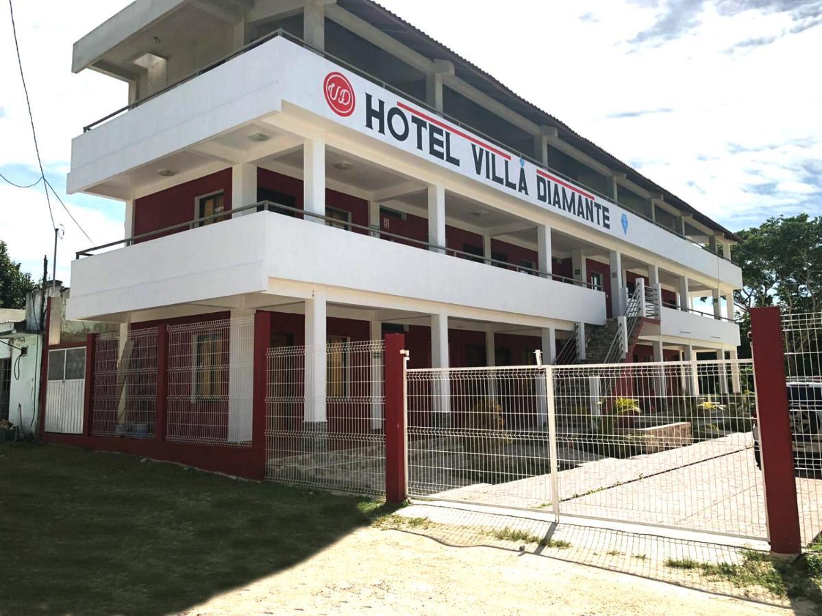 Hotel Villa Diamante Xpujil Buitenkant foto