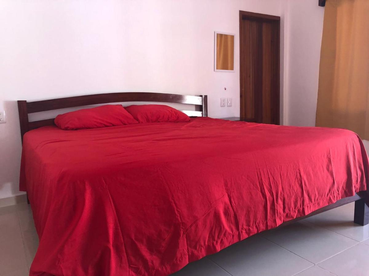 Hotel Villa Diamante Xpujil Buitenkant foto