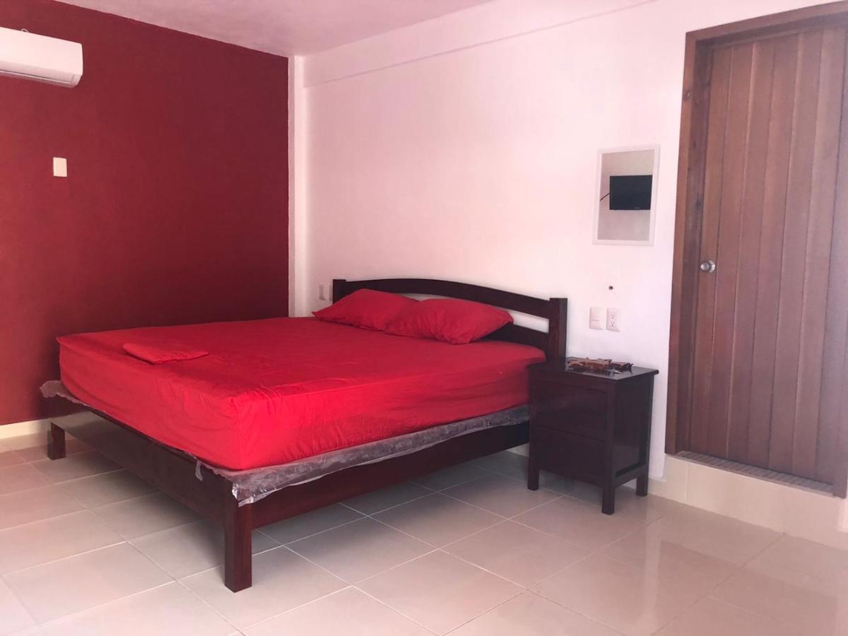Hotel Villa Diamante Xpujil Buitenkant foto
